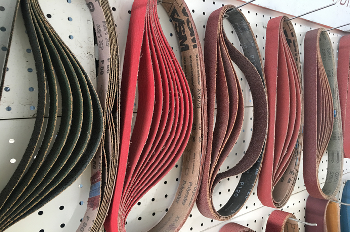 Abrasive belt grinding characteristics_abrasive belt factory_sanding belt_belt sander_yihong abrasive belt Abrasive belt grinding characteristics_abrasive belt factory_sanding belt_belt sander_yihong abrasive belt
